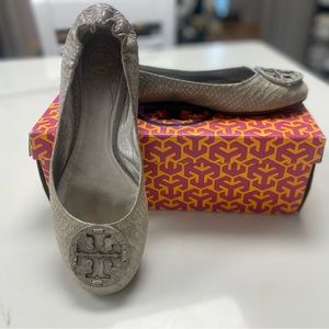 Tory Burch Reva flats-Silver Size 9